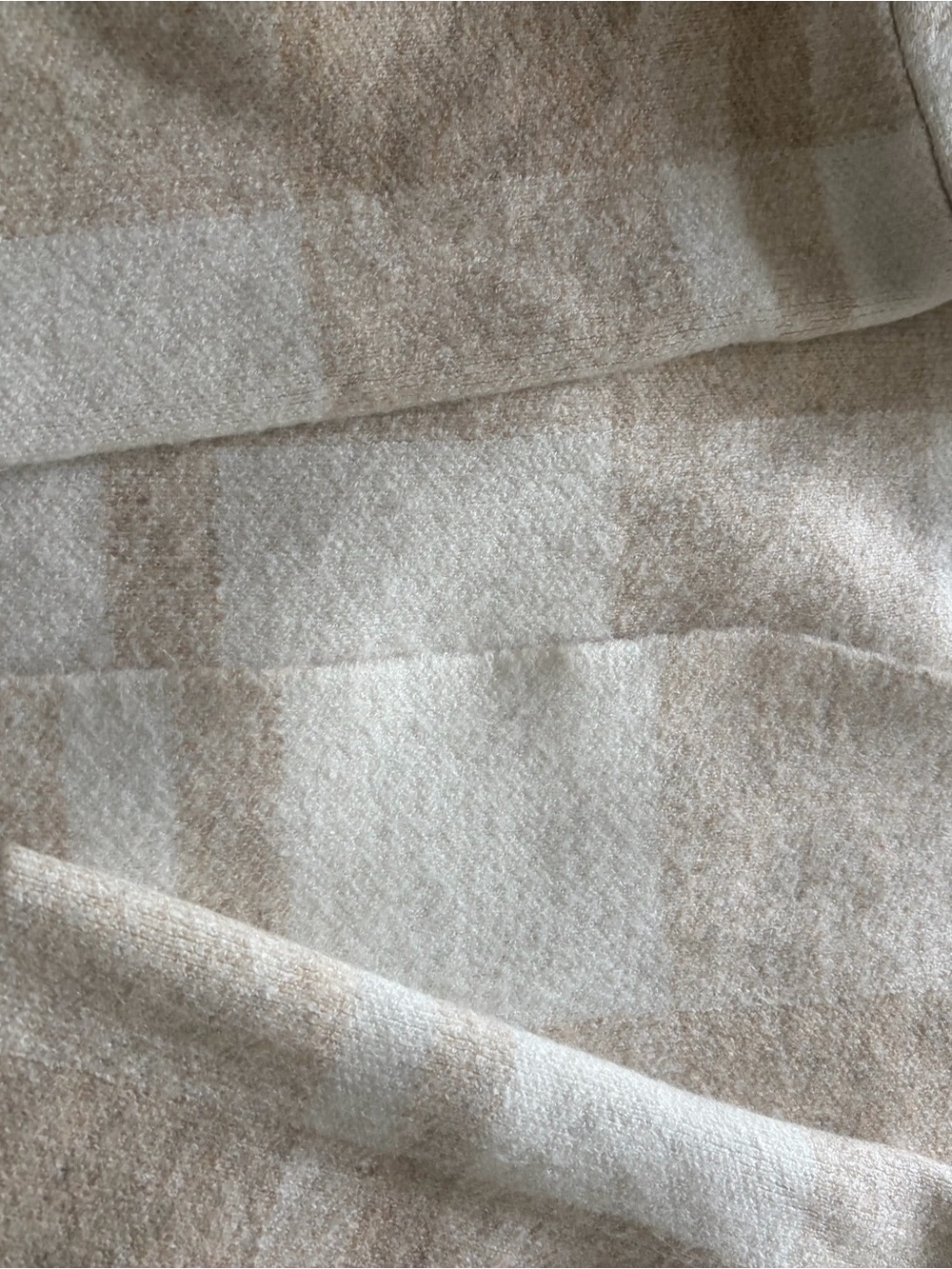 Time and Tru Cream and Tan Plaid Throw Blanket